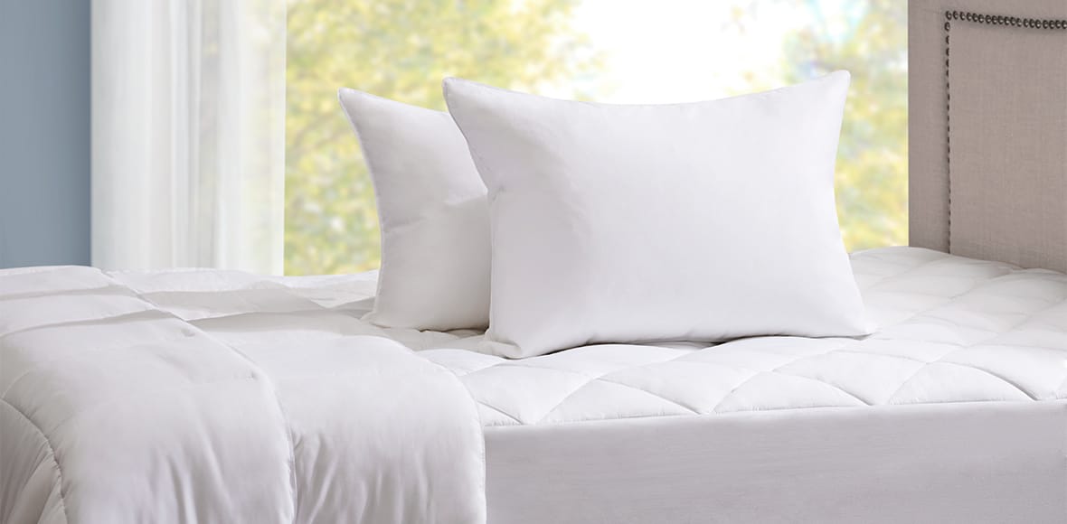 Bed Accessories Buying Guide: Sheets, Pillows and More